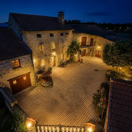 La Maison De Pierre Lapte